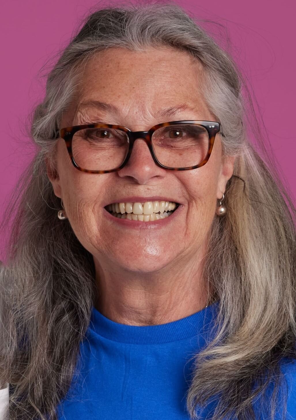 Carol Dungan - headshot